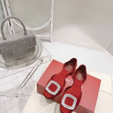 Roger Vivier flat shoes